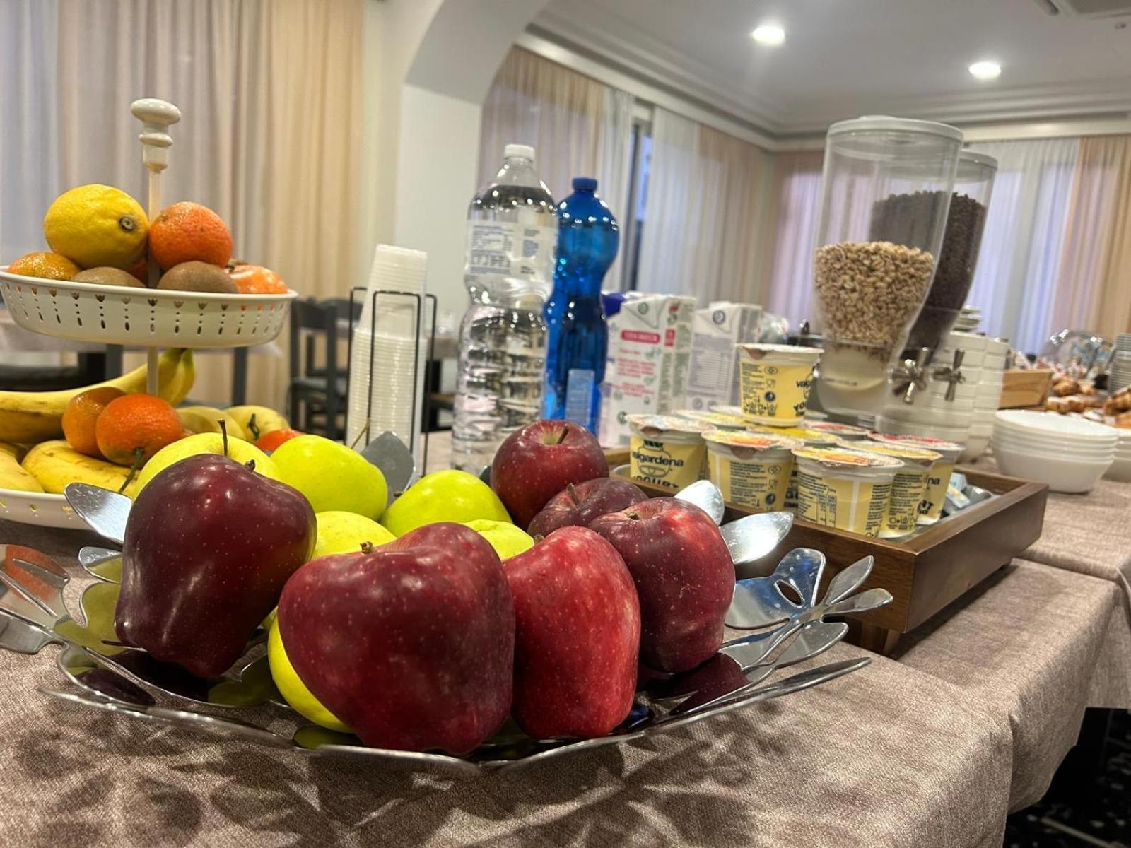 Hotel D'Annunzio Cattolica Eksteriør billede